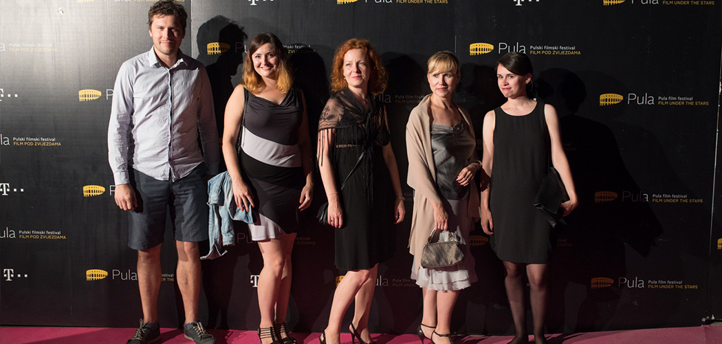 showroom 21 7 naslovna